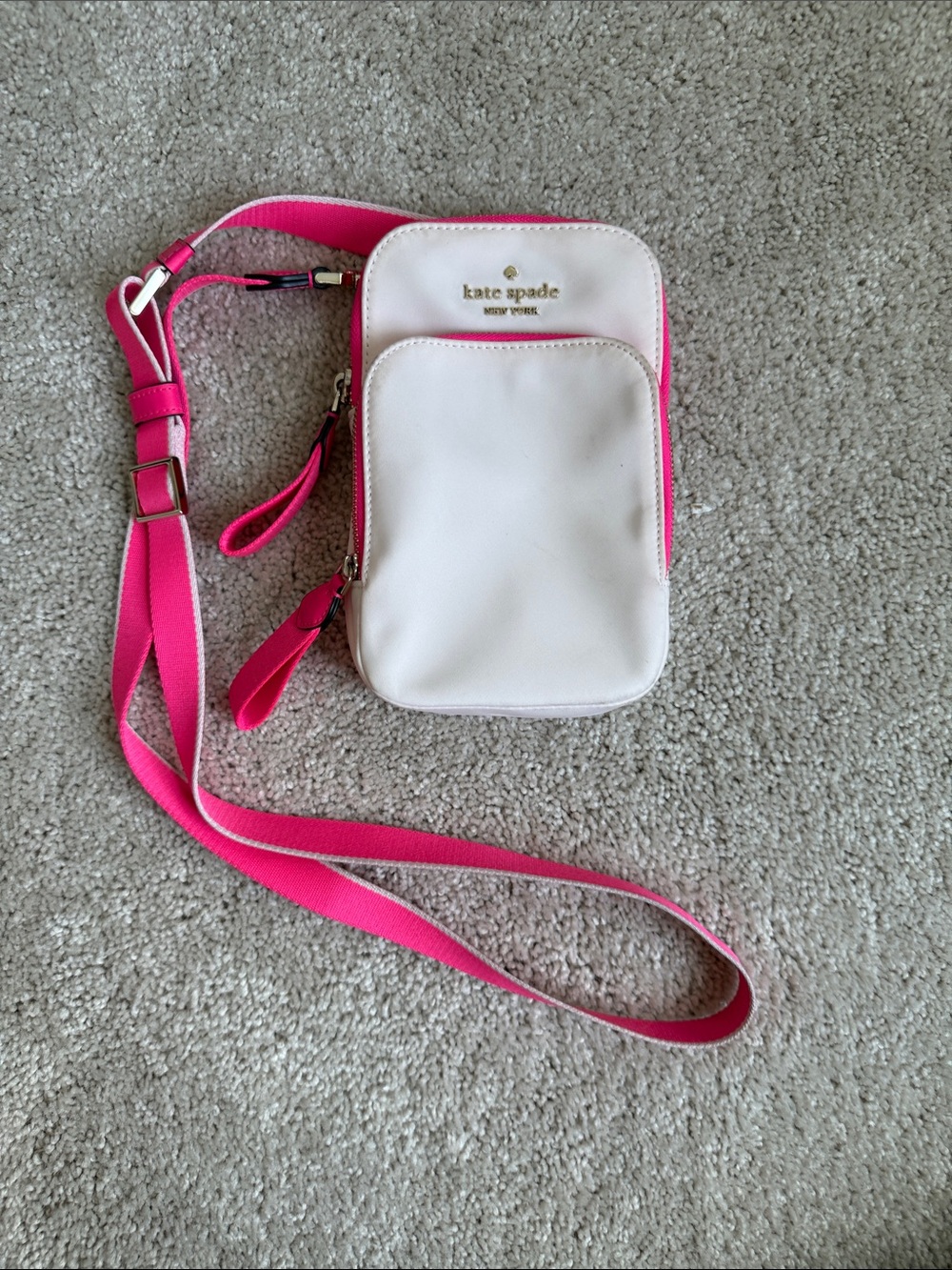 kate spade White and Hot Pink Crossbody Phone Pouch